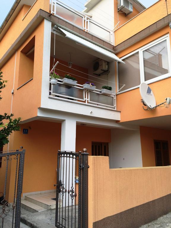 Apartment House Aria Baška Voda Exterior foto